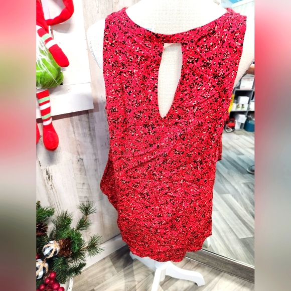 Ladies size Large Old Navy Floral Print Tank - Picture 2 of 2